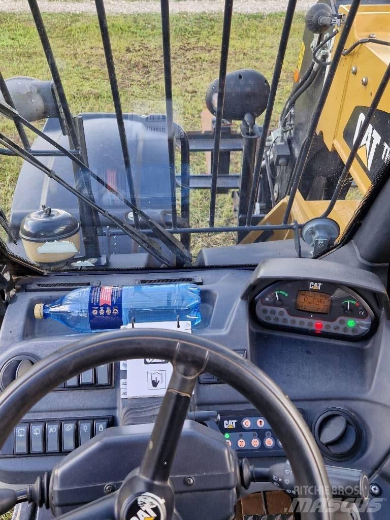 CAT TH 407 C Maatalouskurottajat