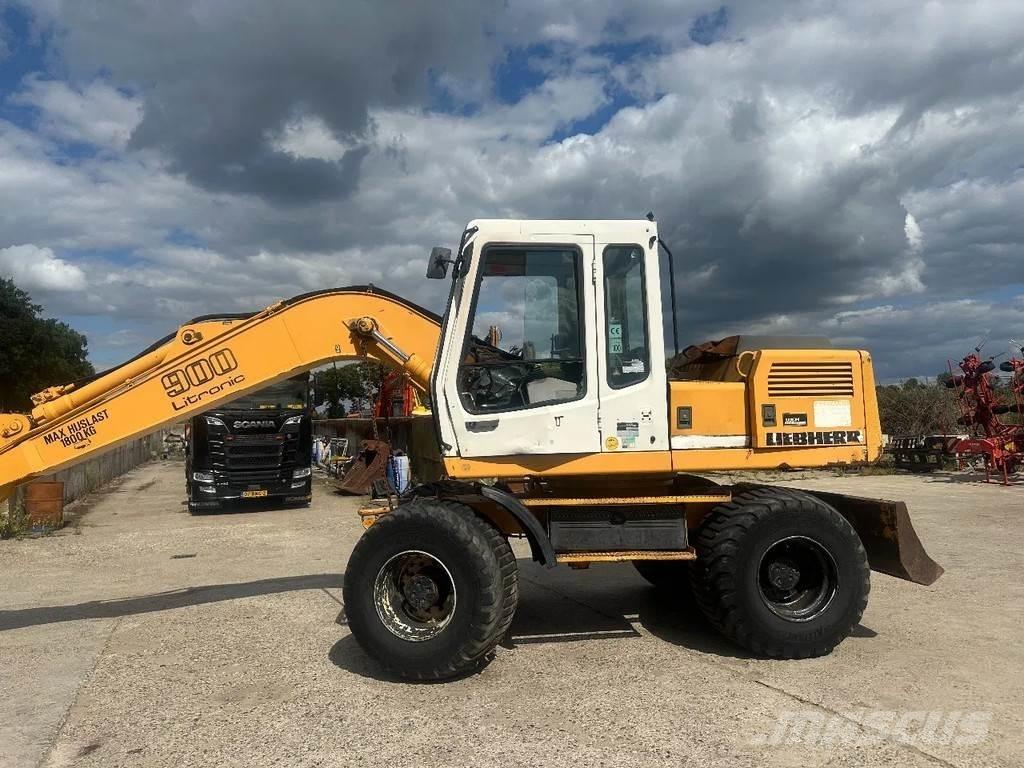 Liebherr A900 Pyöräkaivukoneet