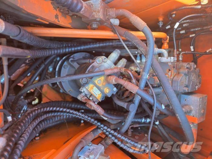 Doosan DX 140 WV-3 Pyöräkaivukoneet