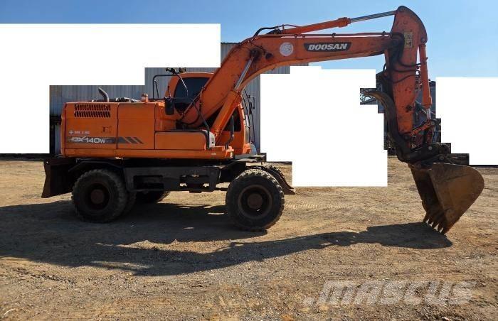 Doosan DX 140 WV-3 Pyöräkaivukoneet