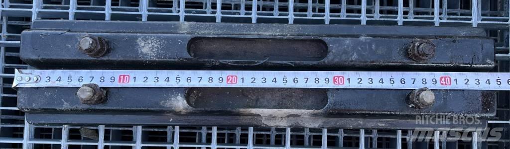  TXD 450A Ketjut, telat ja alustat