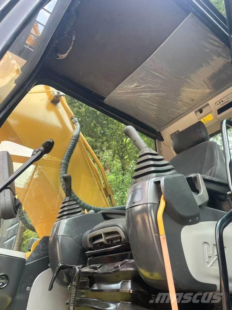 CAT 325 D L Telakaivukoneet