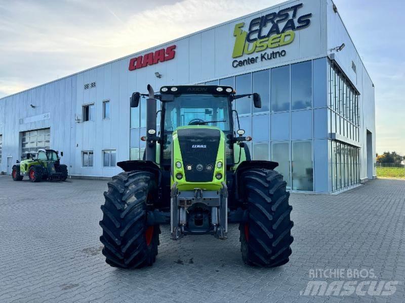 CLAAS AXION 810 Traktorit