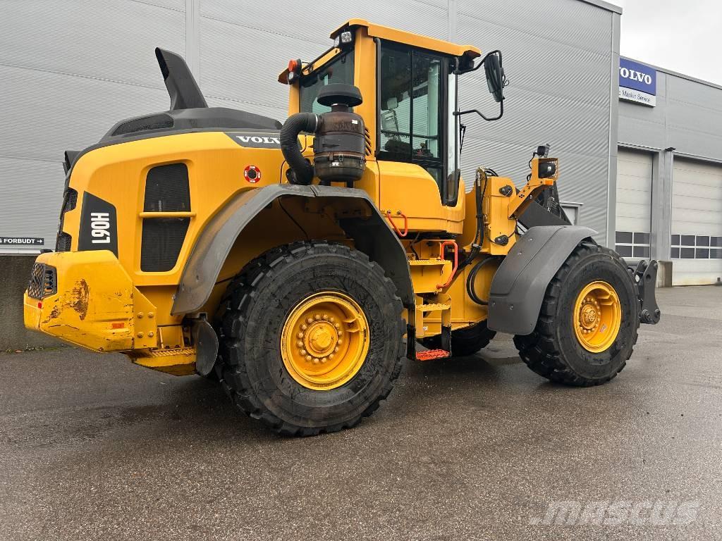 Volvo L90H Pyöräkuormaajat