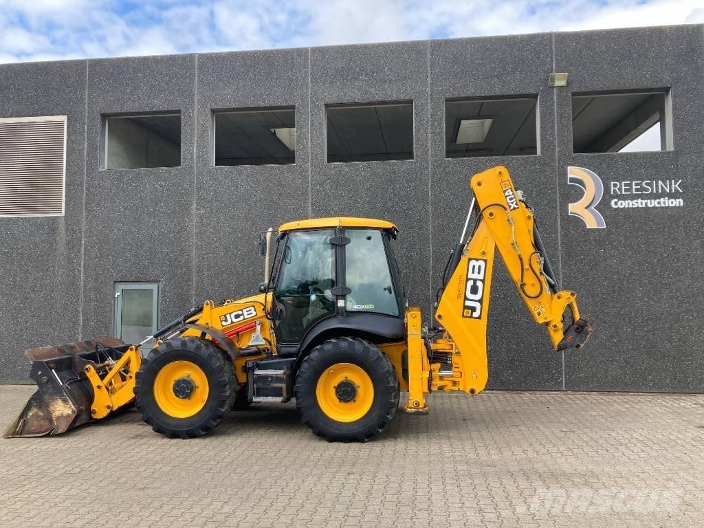 JCB 4 CX Kaivurikuormaajat