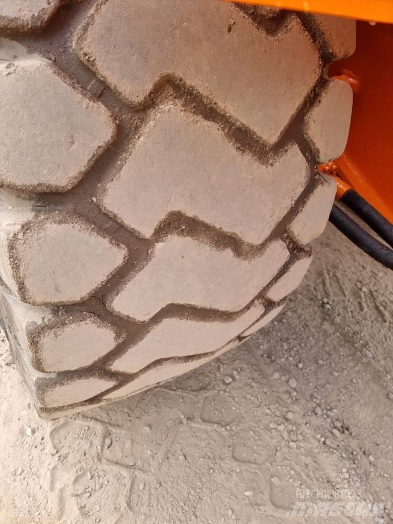 Doosan DL 300-3 Pyöräkuormaajat