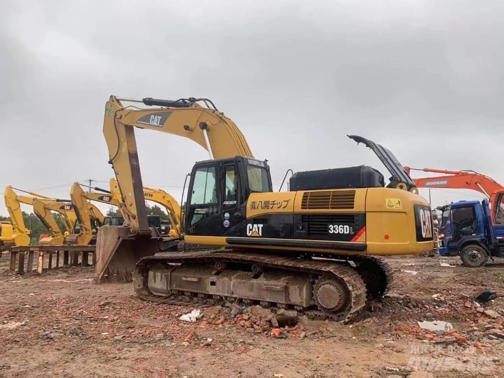 CAT 336 D Telakaivukoneet