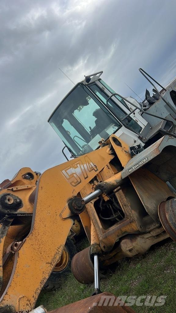 Liebherr L 574 Ketjut, telat ja alustat