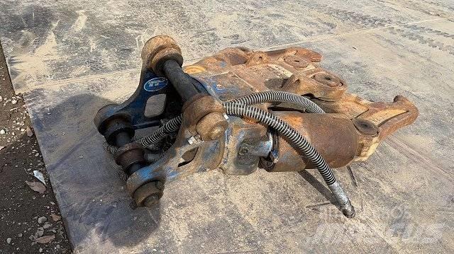 Kobelco SK30UR-6 Purkukoneet