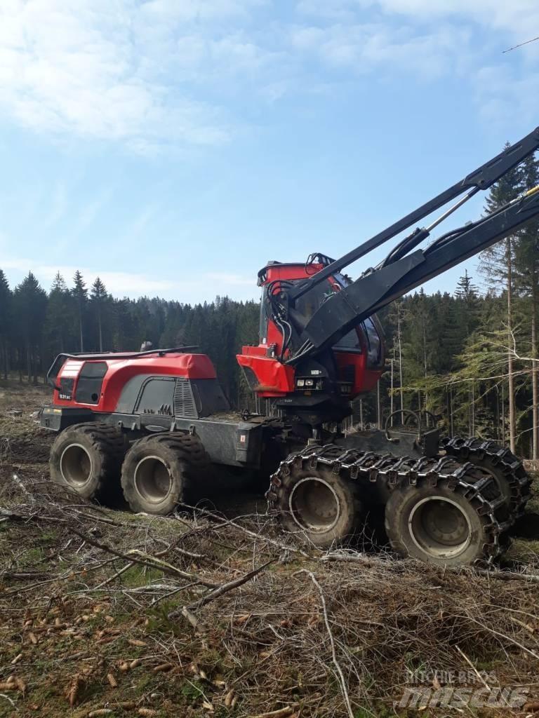 Komatsu 931 XC Harvesterit