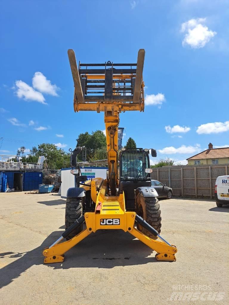 JCB 535 V 125 Kurottajat