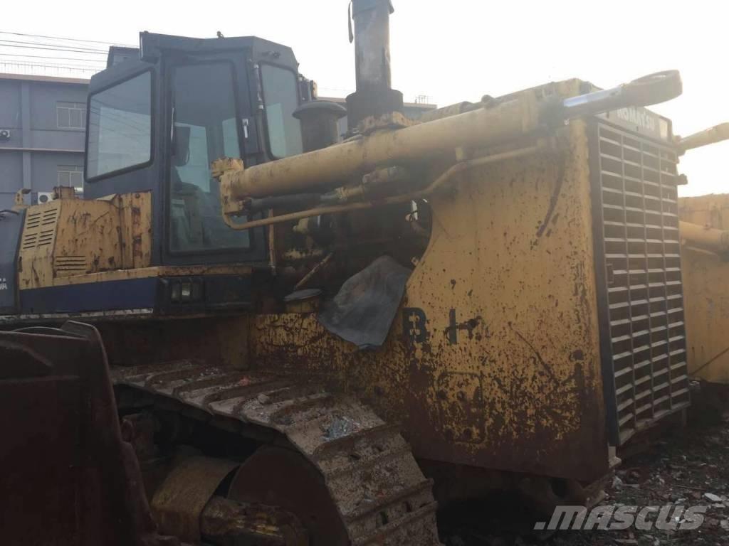 Komatsu D 155 A-1 Telaketjupuskutraktorit