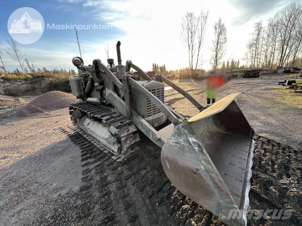 CAT 955 Telakuormaajat