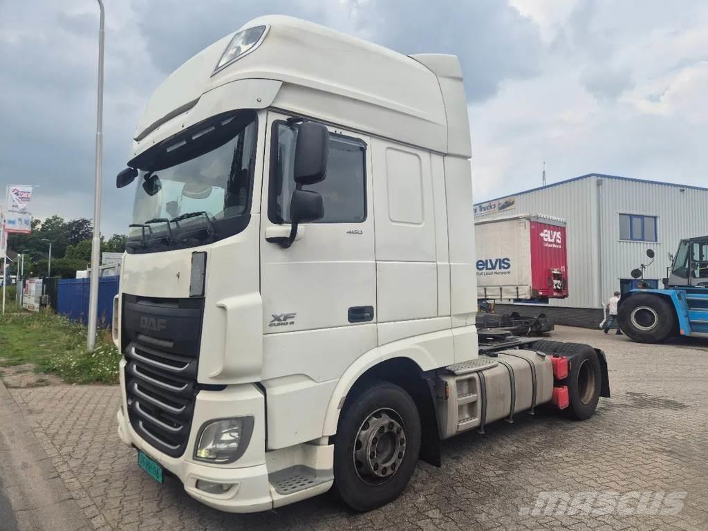 DAF XF 460 Vetopöytäautot