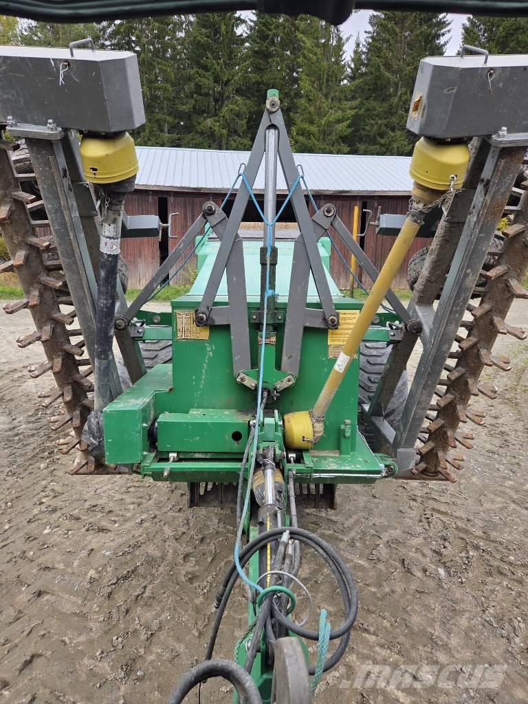 Kivi-Pekka 5 Kivenkeräyskoneet