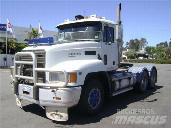 Mack Fleetliner Vetopöytäautot