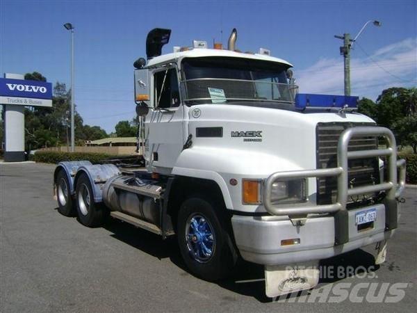 Mack Fleetliner Vetopöytäautot