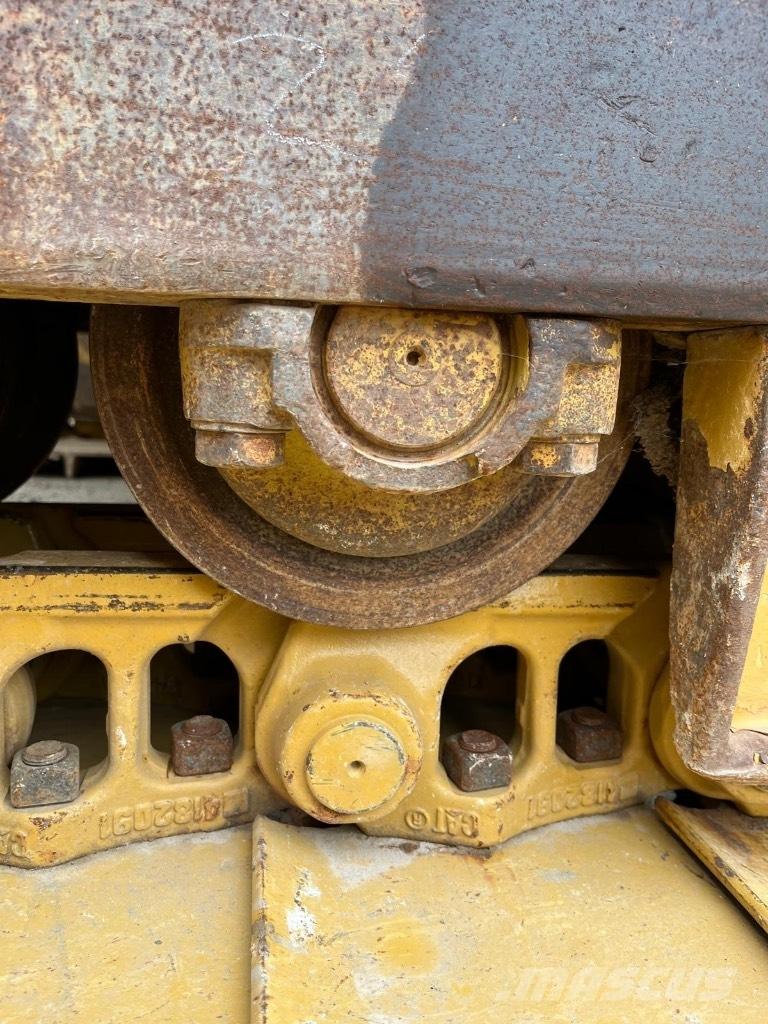 CAT D 6 T LGP Telaketjupuskutraktorit