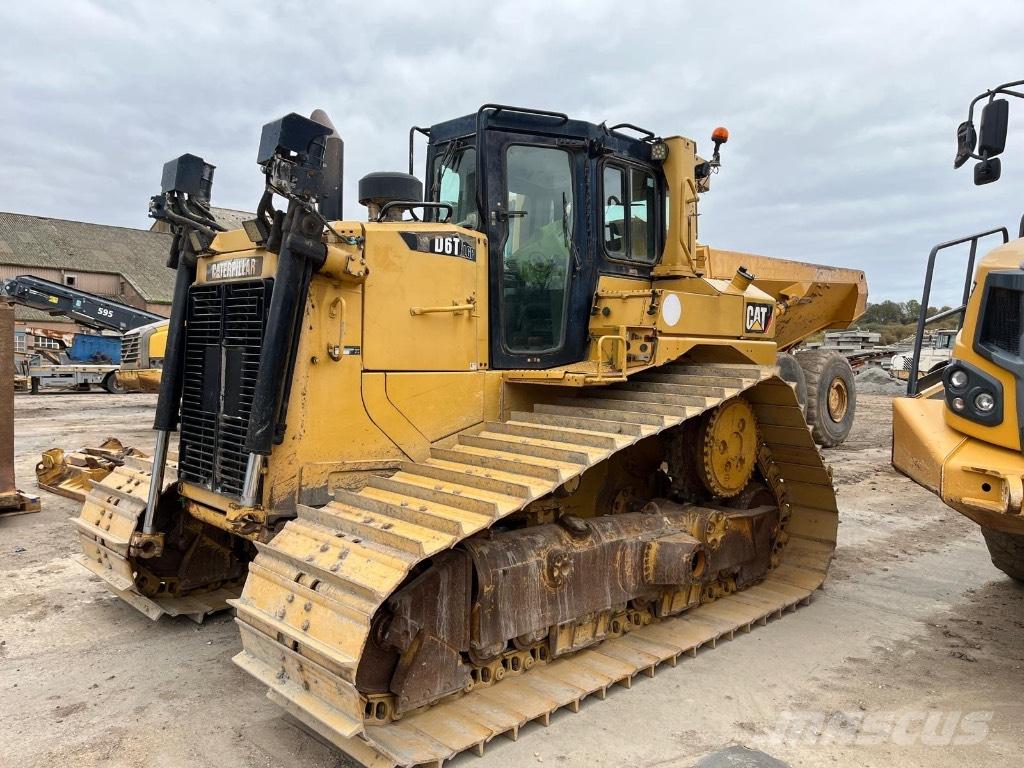 CAT D 6 T LGP Telaketjupuskutraktorit