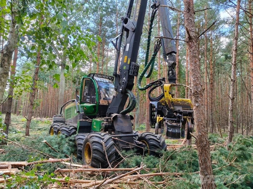 John Deere 1170 G Harvesterit