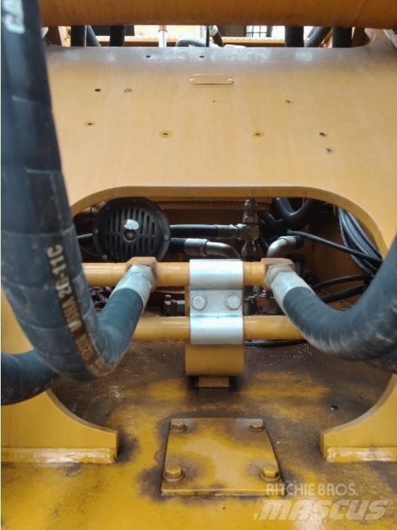 CAT 336 D Telakaivukoneet