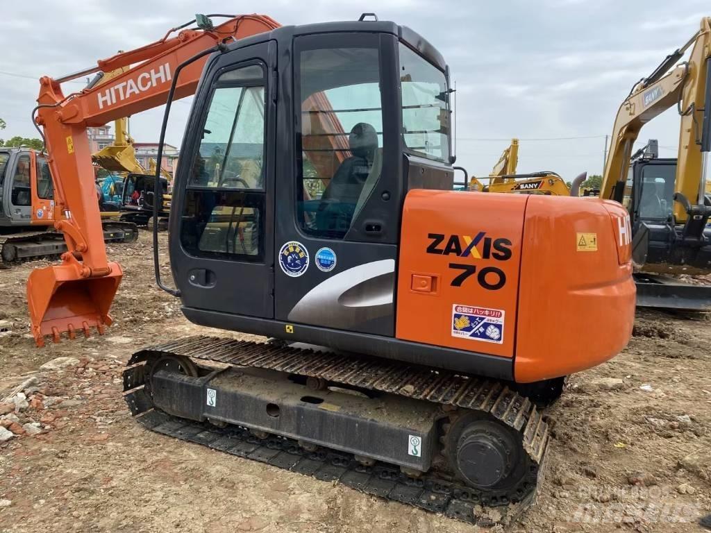 Hitachi ZX 70 Telakaivukoneet