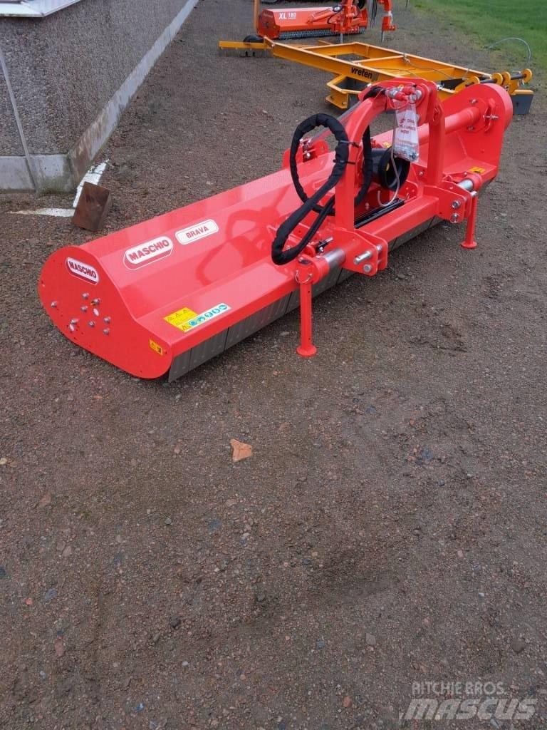 Maschio Brava 250 L Kesantoleikkurit ja -murskaimet