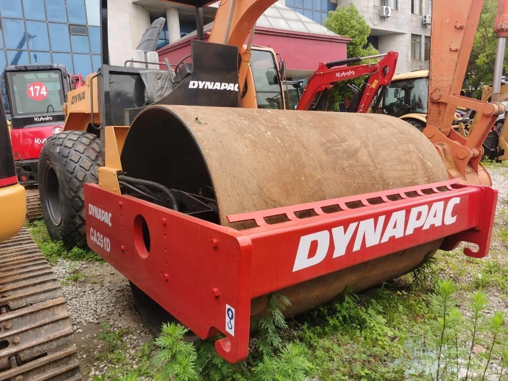 Dynapac CA 251 D Yksivalssijyrät