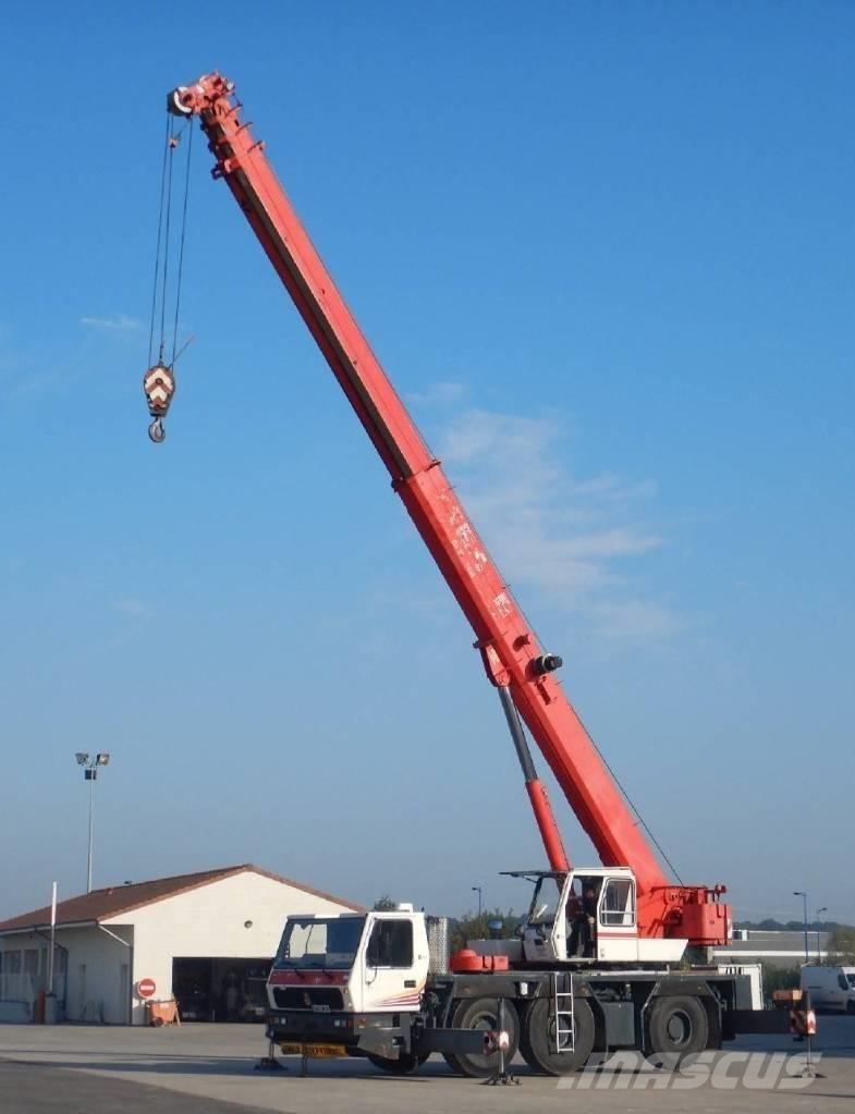 Grove GMK 3050 Mobiilinosturit