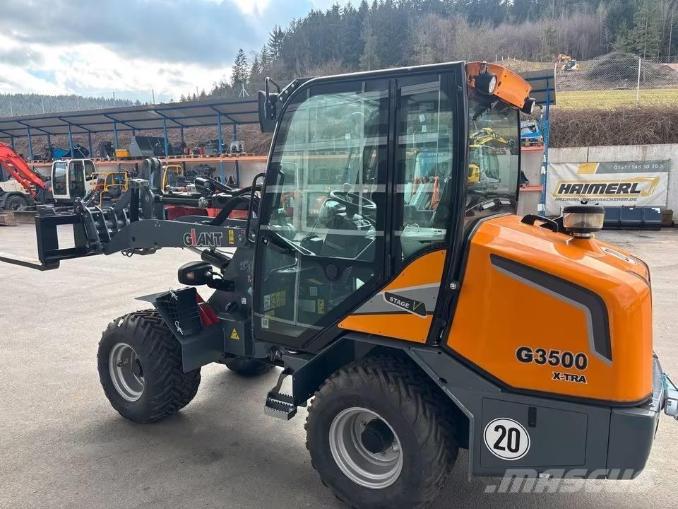 GiANT G 3500 X-tra Pyöräkuormaajat