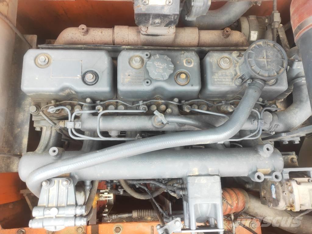 Doosan DX260LC Telakaivukoneet