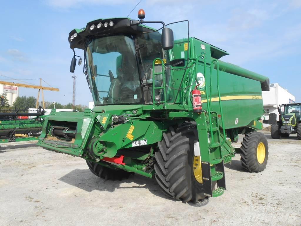 John Deere T550i Leikkuupuimurit