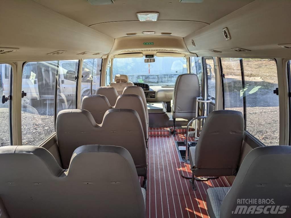 Toyota Coaster Bus Minibussit