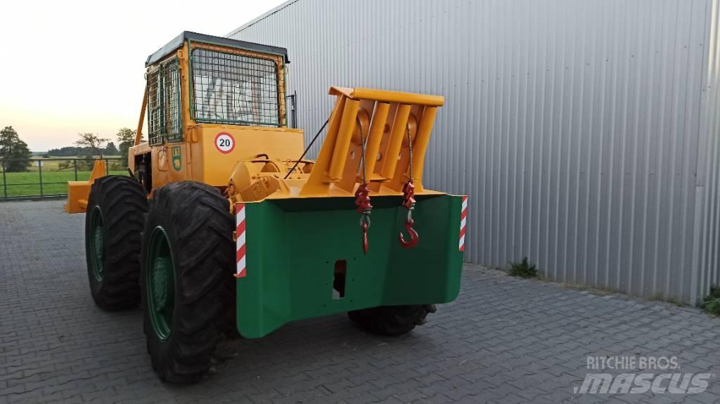LKT 81 TURBO Juontokoneet
