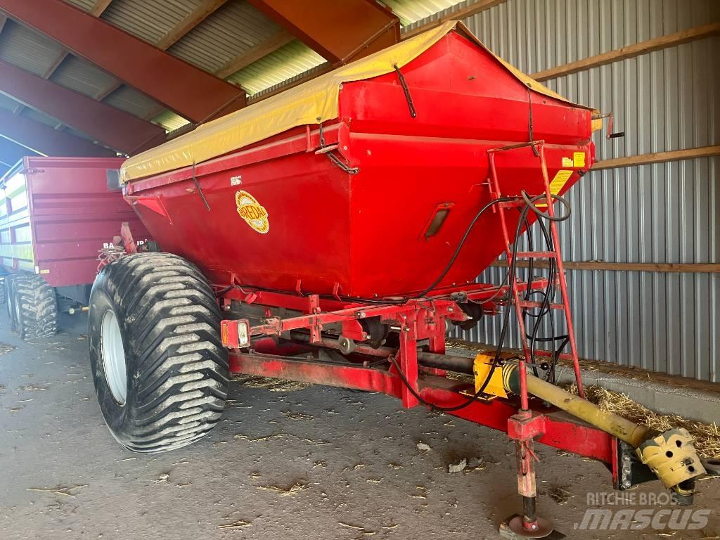 Bredal B 6 Lannoitteenlevittimet