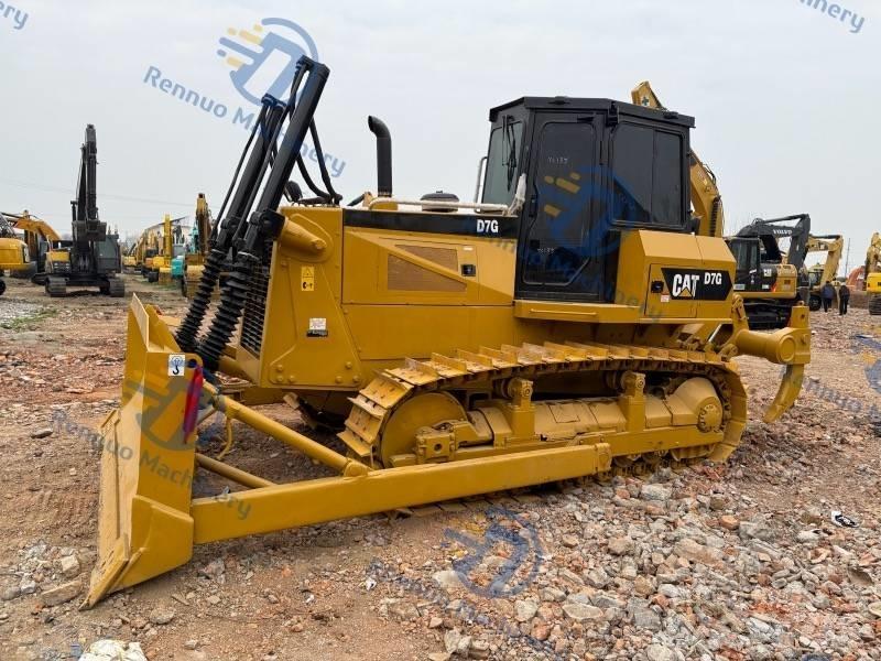 CAT D 7 G Telaketjupuskutraktorit