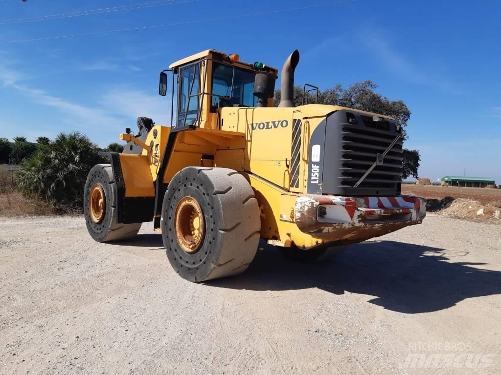 Volvo L 150 F Pyöräkuormaajat