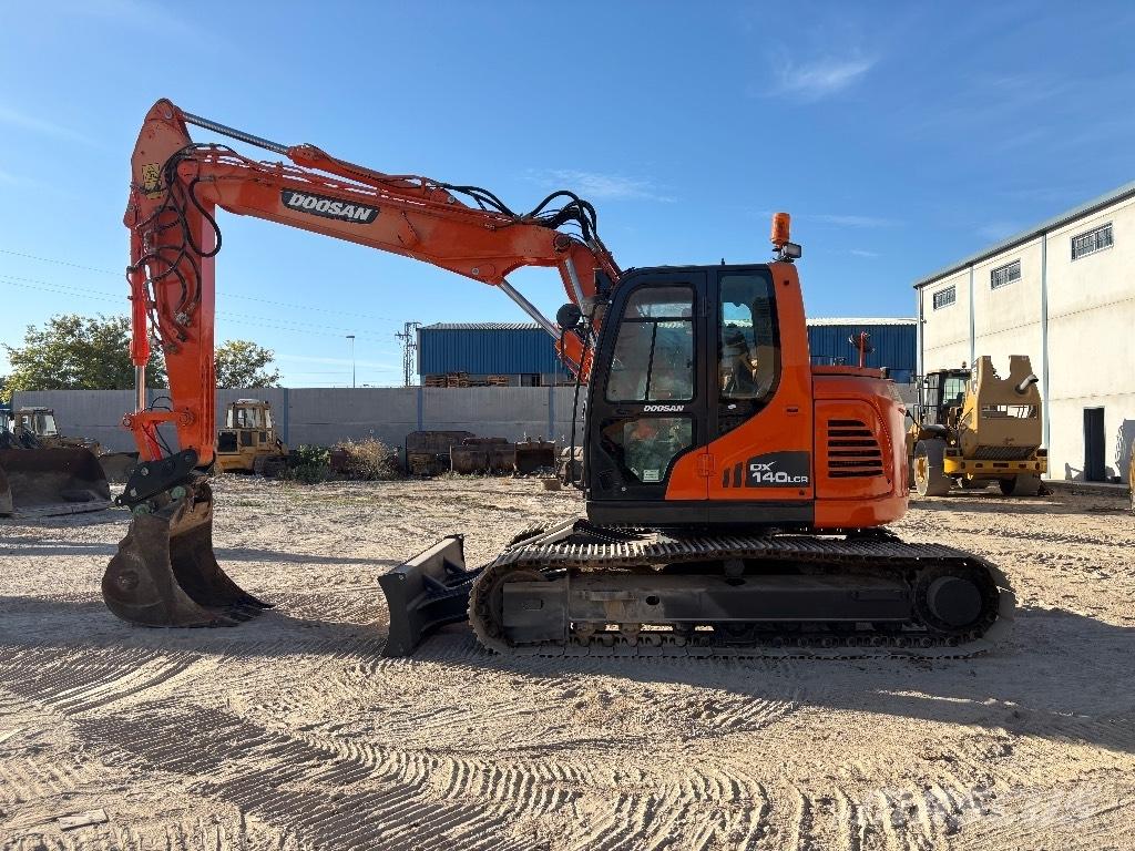 Doosan DX 140 LCR-3 Telakaivukoneet