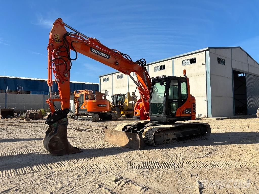 Doosan DX 140 LCR-3 Telakaivukoneet