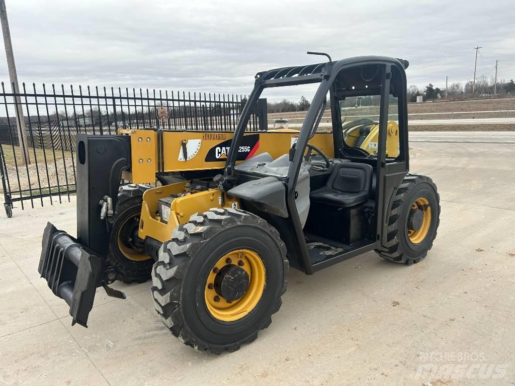 CAT TH255C Kurottajat