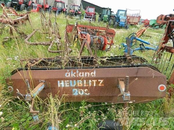  Heublitz 200 Pöyhimet ja haravat