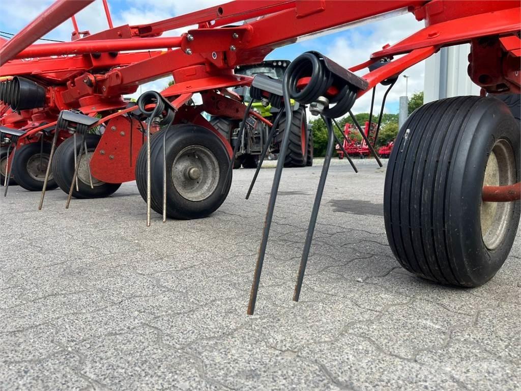 Kuhn GF6502 Pöyhimet ja haravat