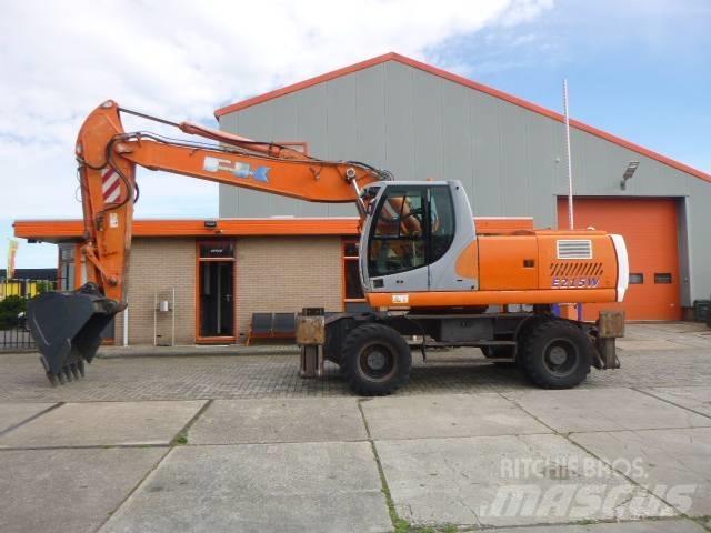 Fiat-Kobelco E215W Pyöräkaivukoneet