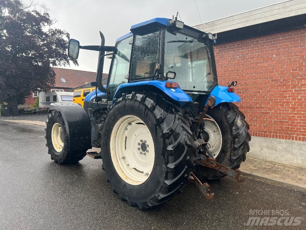 New Holland TS 115 Traktorit