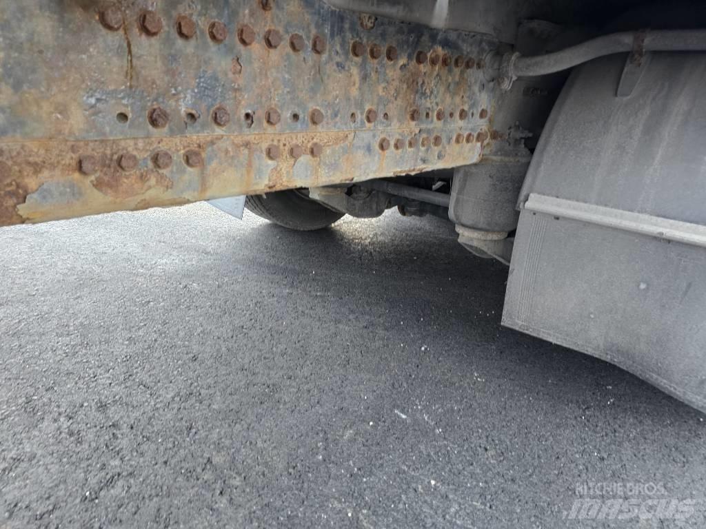 Volvo FM 330 Nosturiautot