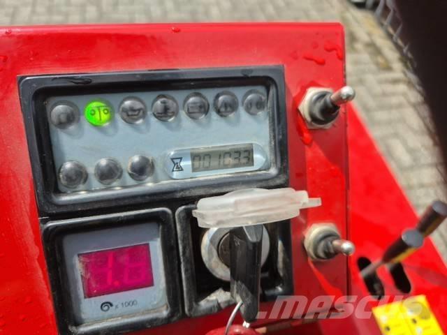 Westermann Dozer Muut karjatalouskoneet ja lisävarusteet