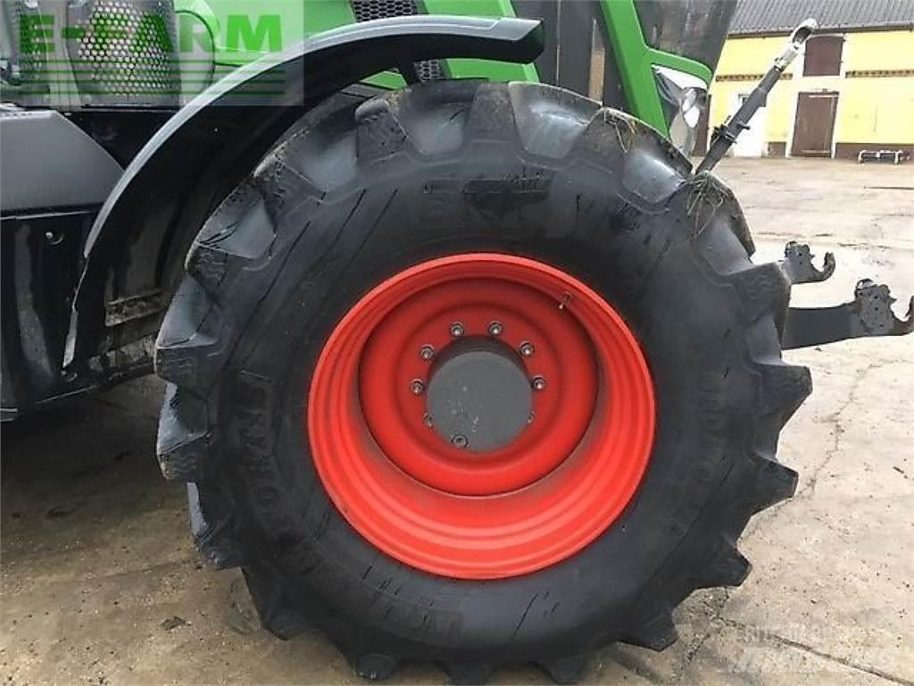 Fendt 828 Traktorit