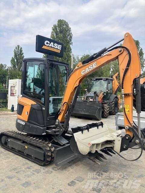 CASE CX 25 D Minikaivukoneet < 7t