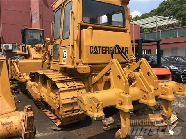 CAT D 6 D Telaketjupuskutraktorit