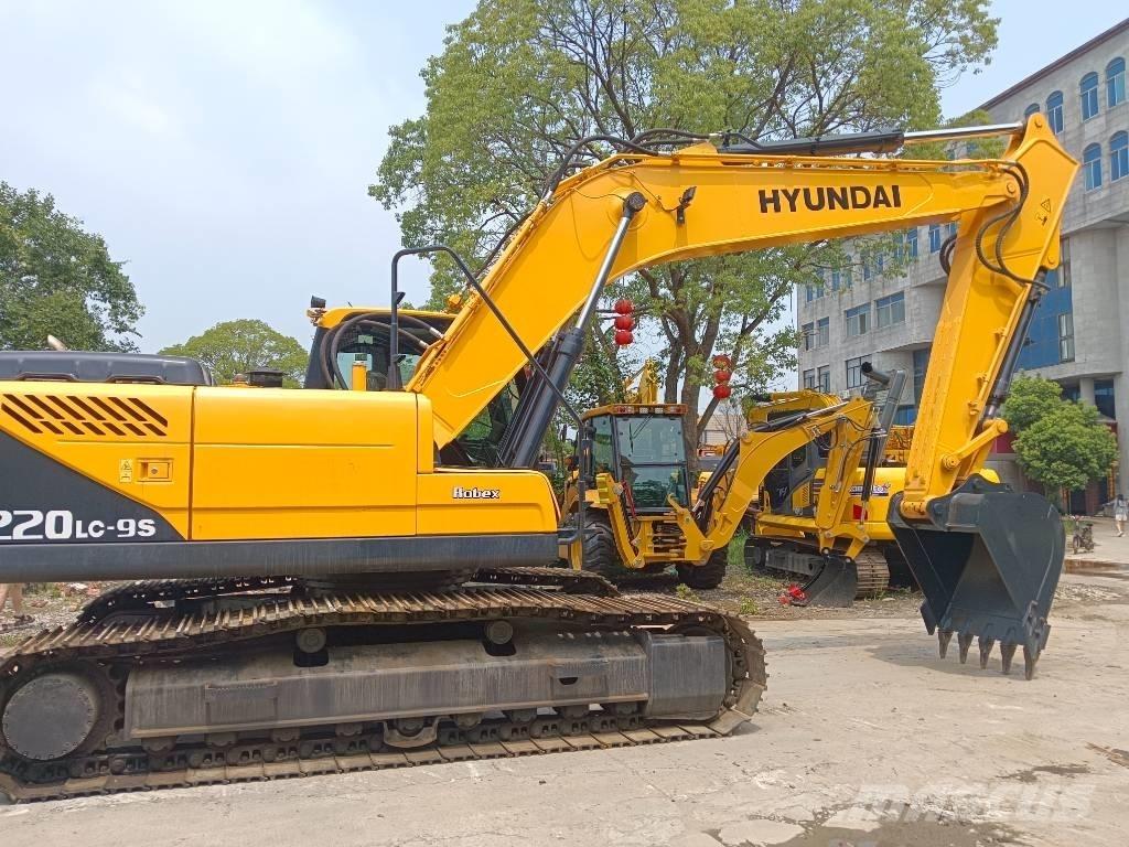 Hyundai R220LC-9S Telakaivukoneet